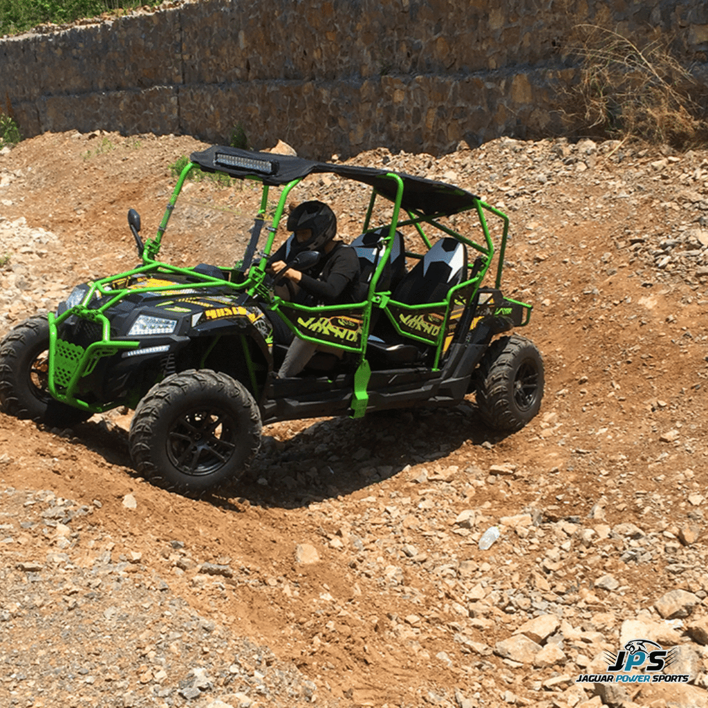 Predator 400XL 4 Seater-Liquid Cooled, LED lights