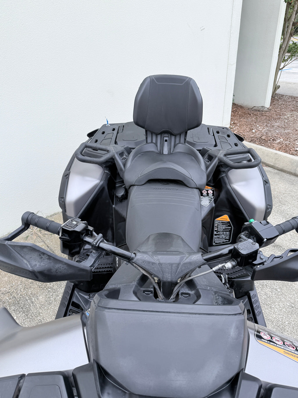 2025 Can-Am Outlander MAX XT 850 – Seat view
