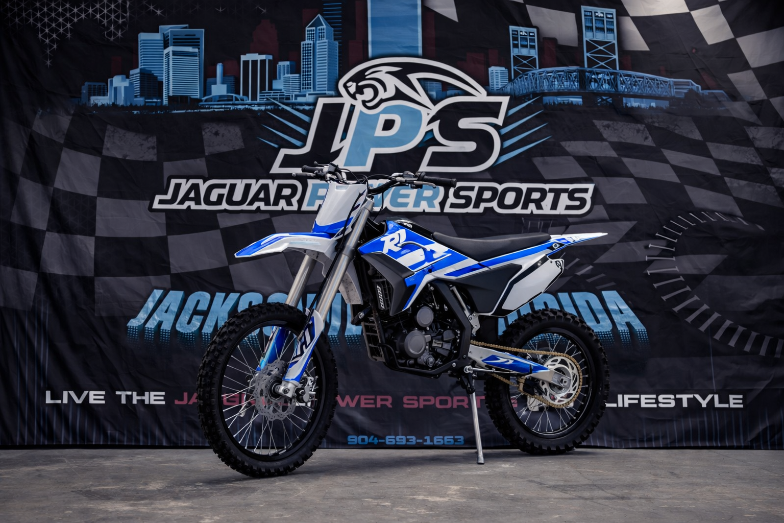 Apollo RFZ Thunder 250cc - 5speed manual Dirt bike