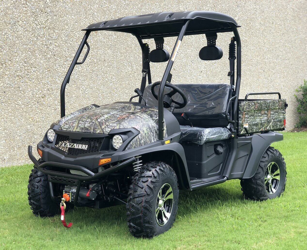 OUTFITTER 200cc IRS Golf Cart